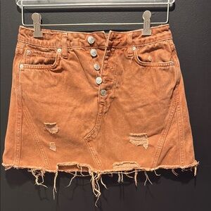 Free People Size 27 Distressed Denim Button-Up Skirt in burnt Orange.